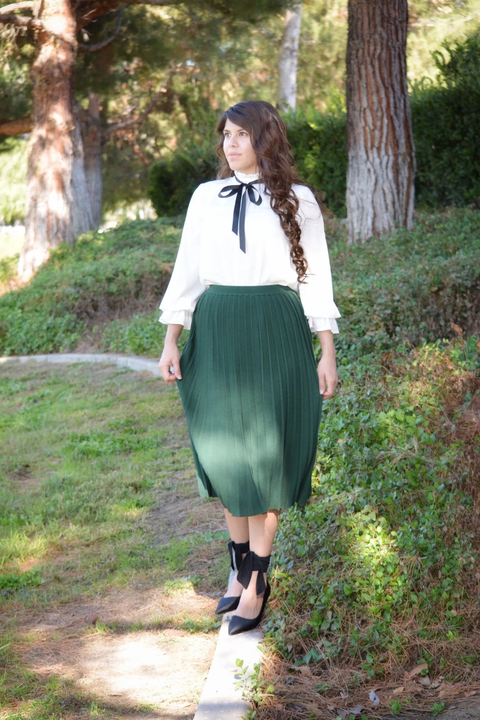 Alexandria White Bow Top