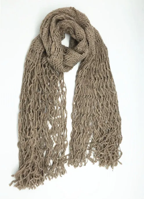 JC051801A Knitted Metallic Sparkle Fringe Scarf