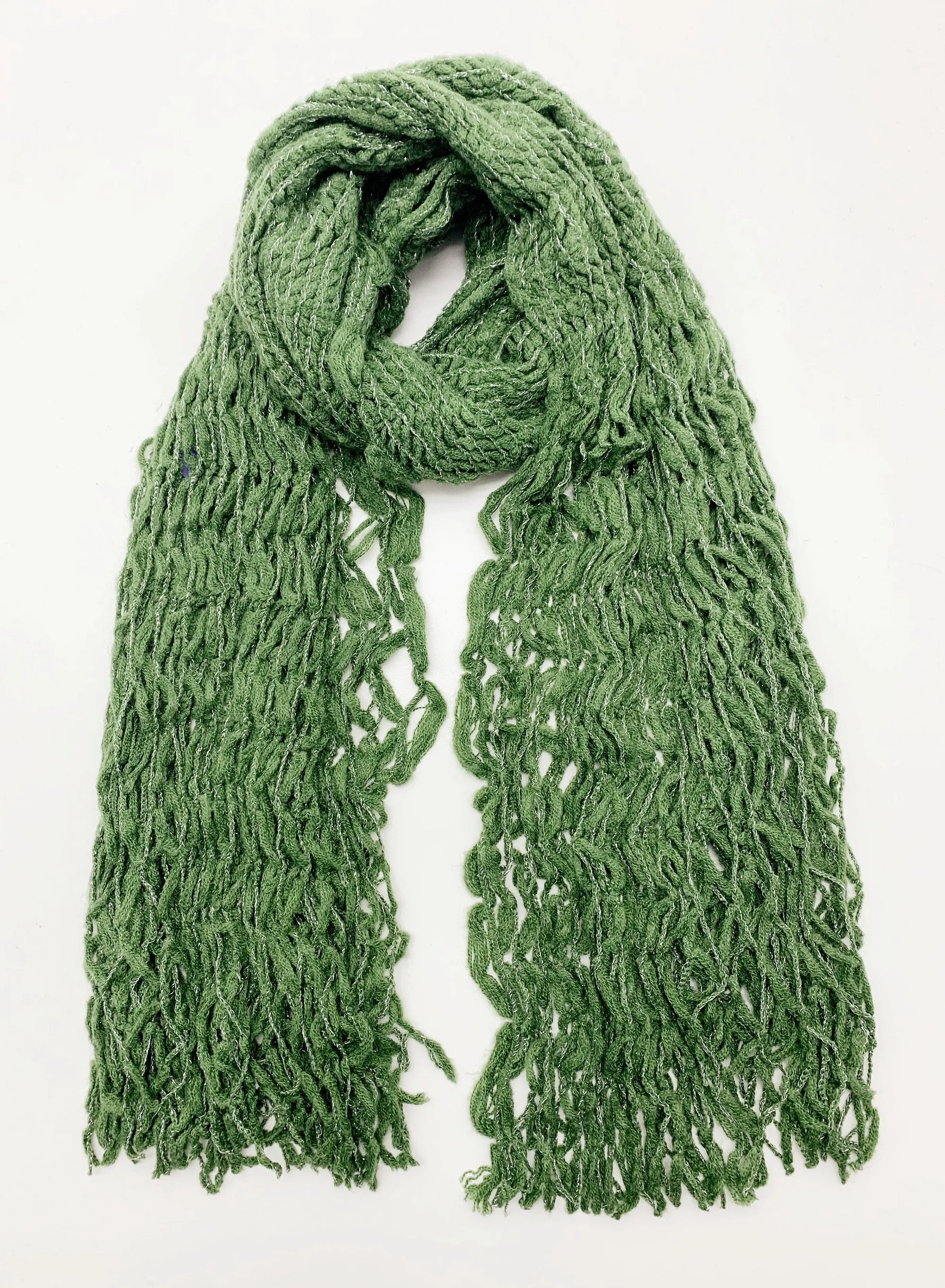 JC051801A Knitted Metallic Sparkle Fringe Scarf