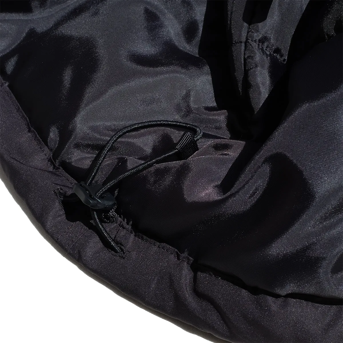 “MONOCHROME” Level 4 Wind Breaker / TR23AW-504