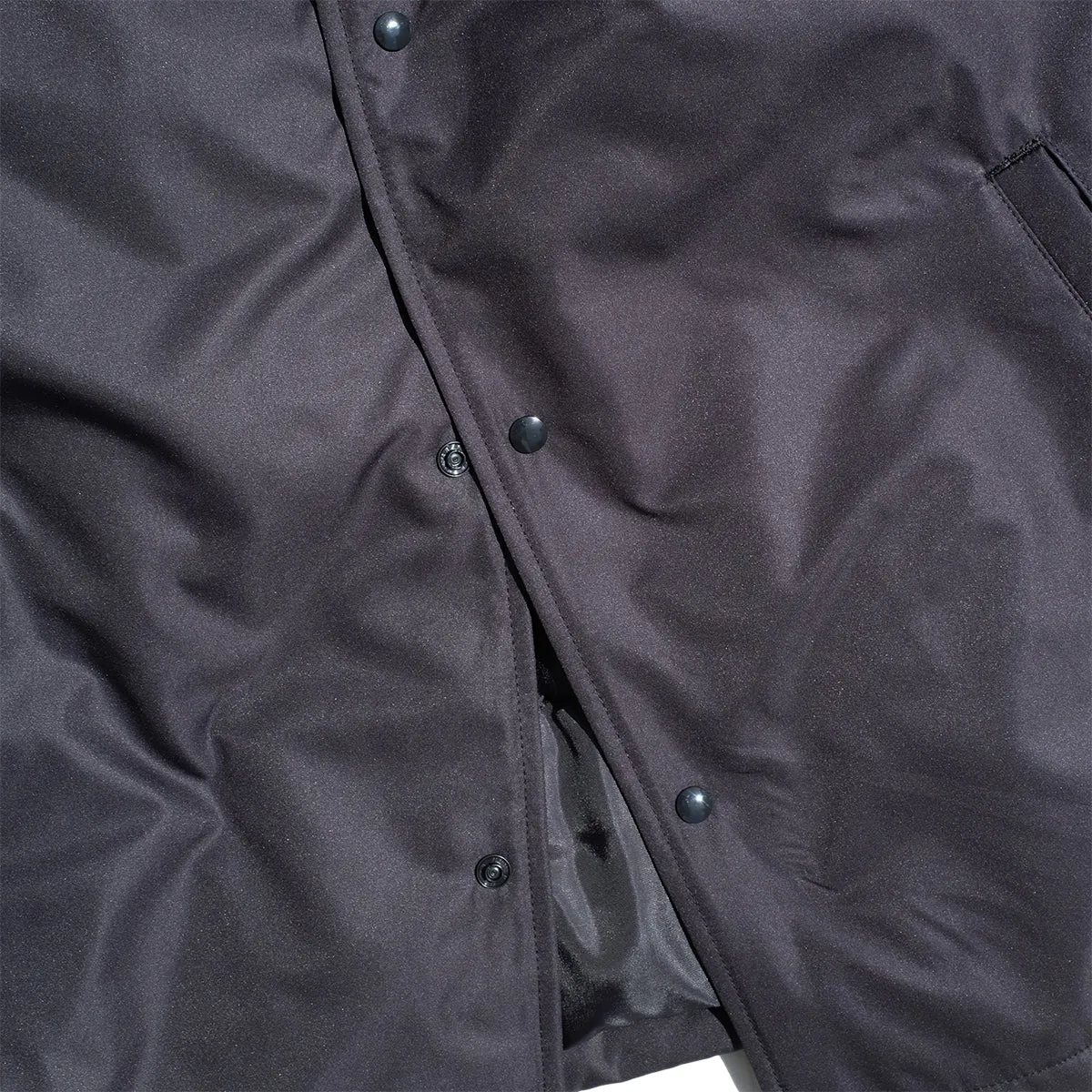 “MONOCHROME” Level 4 Wind Breaker / TR23AW-504